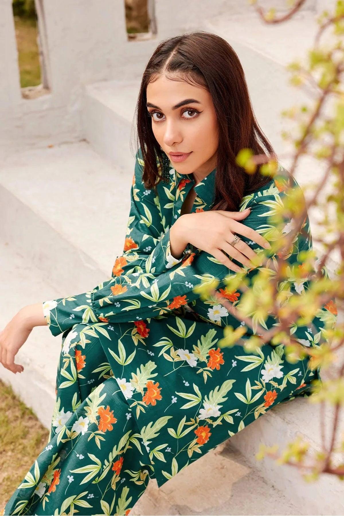 SAMAN 2Pc -Digital Printed Khaddar Dress - LEXZARI